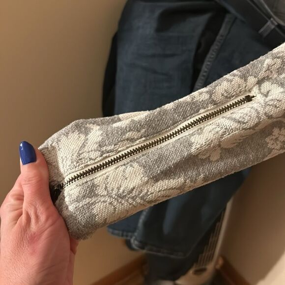 Knox Rose Women's M Gray & White Open Front Damask Waterfall Cardigan - Picture 3 of 7